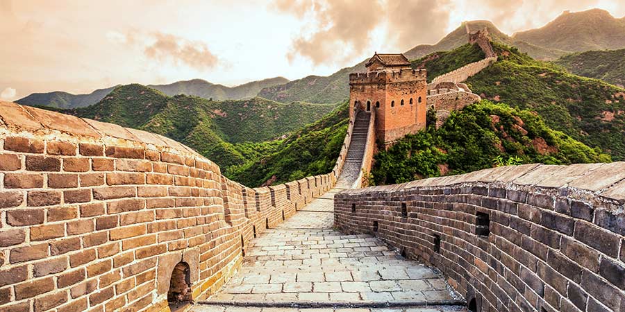 The magnificent Great Wall of China stretches over the horizon. 
