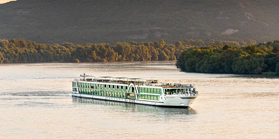 MS Amadeus Amara